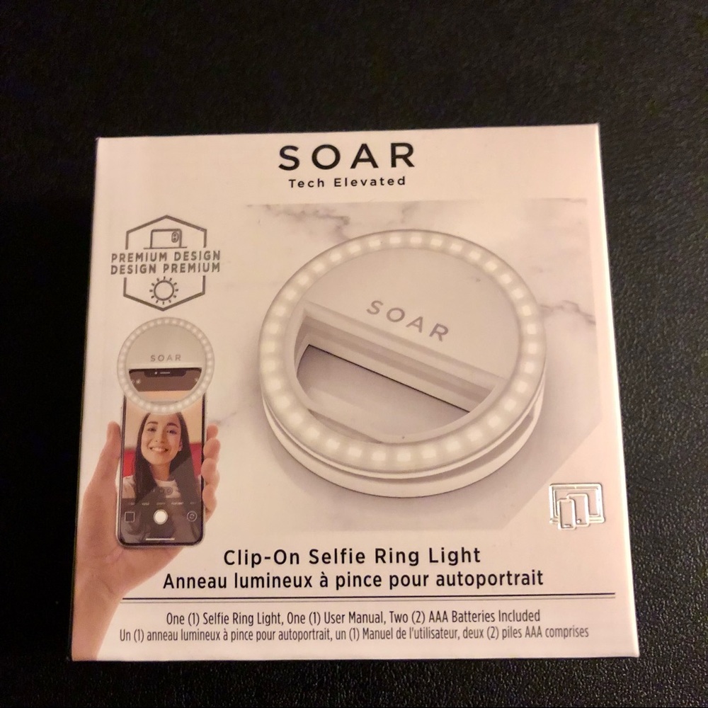 NWT SOAR Selfie Ring Light